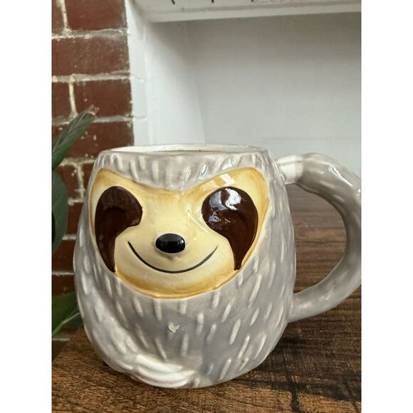 Sloth ceramic drinking mug - Picture 2 of 7